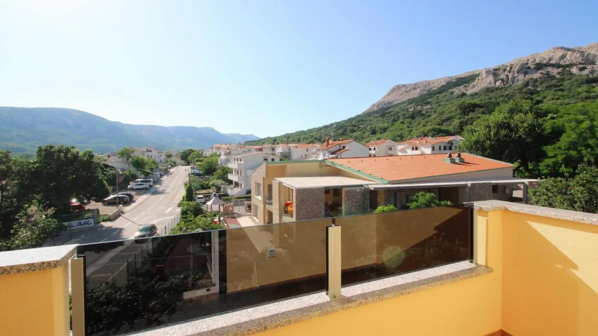 Affittacamere Sunshine Residence Baska 2 Croazia